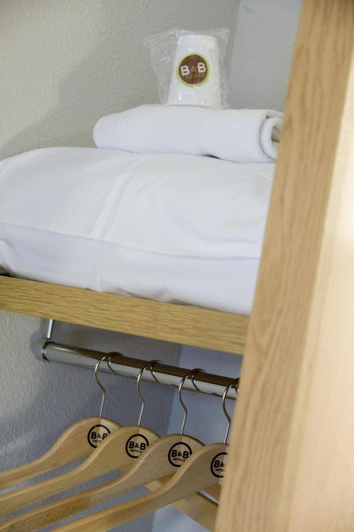 B&B Hotel Pontault Combault エクステリア 写真